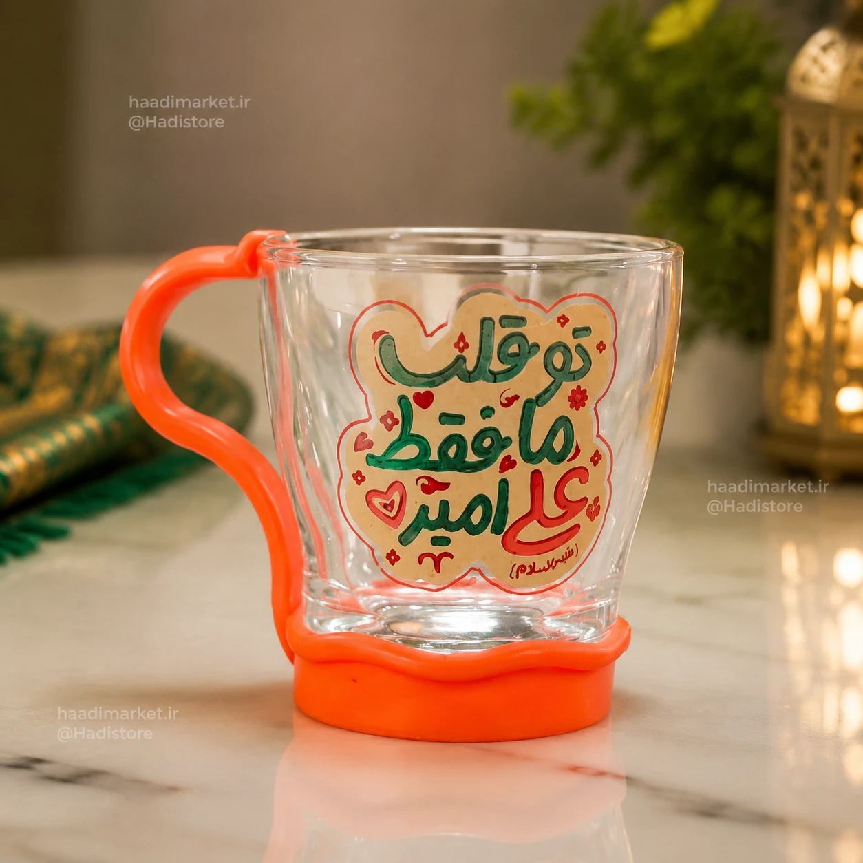 لیوان شیشه ای دسته پلاستیکی کودکانه